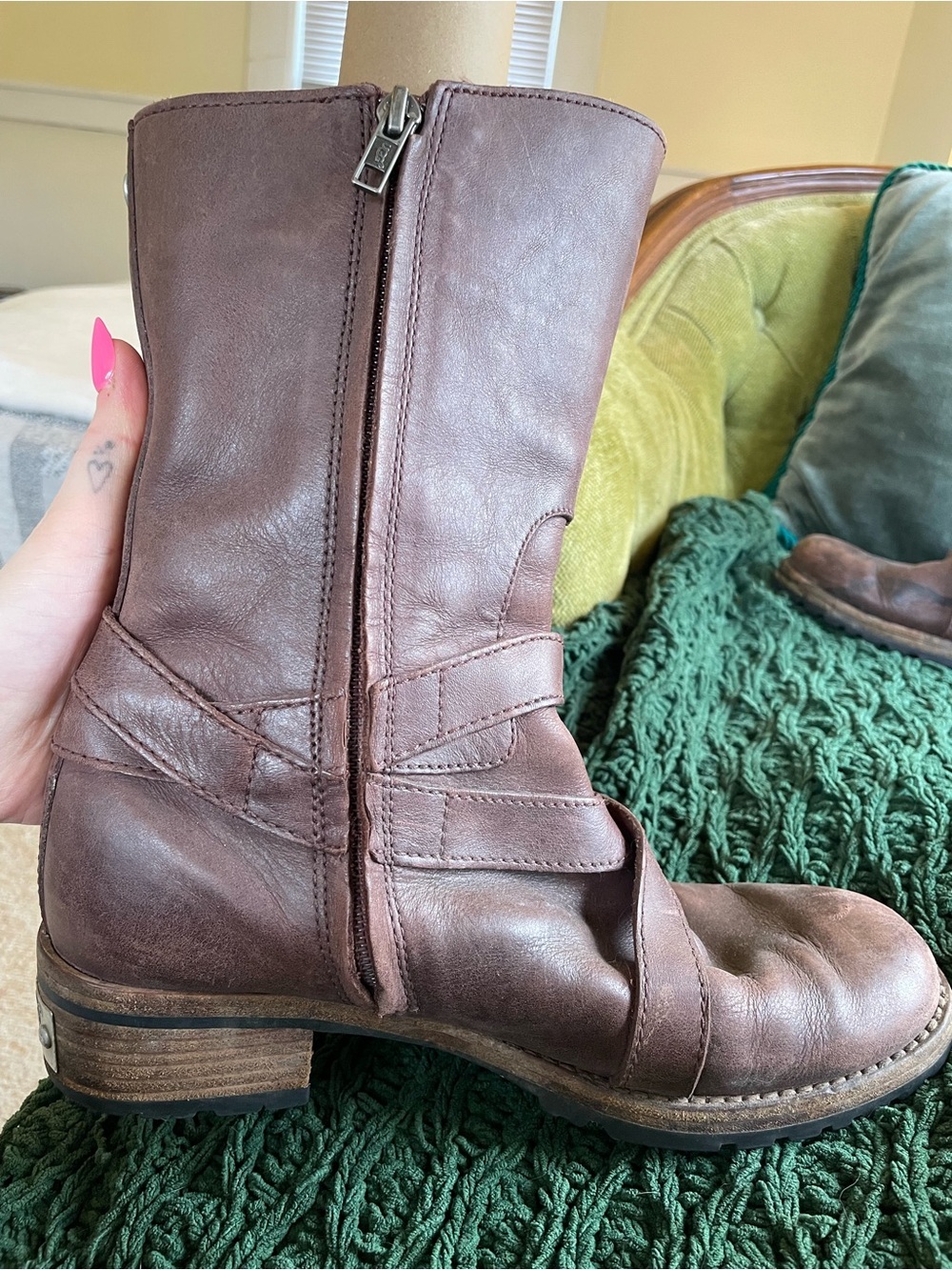 UGG Australia Vintage Chestnut Brown Leather Sherpa Line Branded Boots Comfy Y2K - Picture 12 of 16